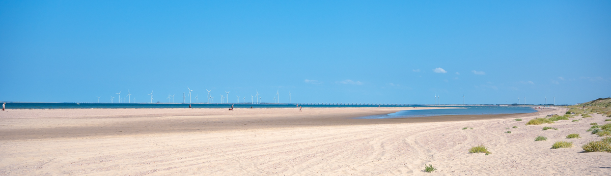 Strand bij Oranjezon, Vrouwenpolder Oranjezon, Vrouwenpolder