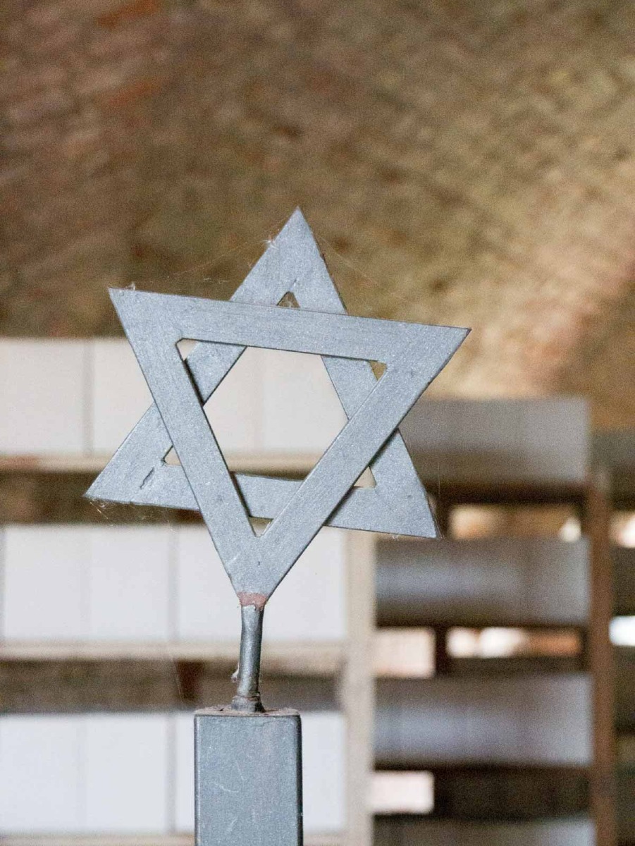 220730 theresienstadt columbarium begraafplaats 0003 220730 theresienstadt columbarium begraafplaats 0003