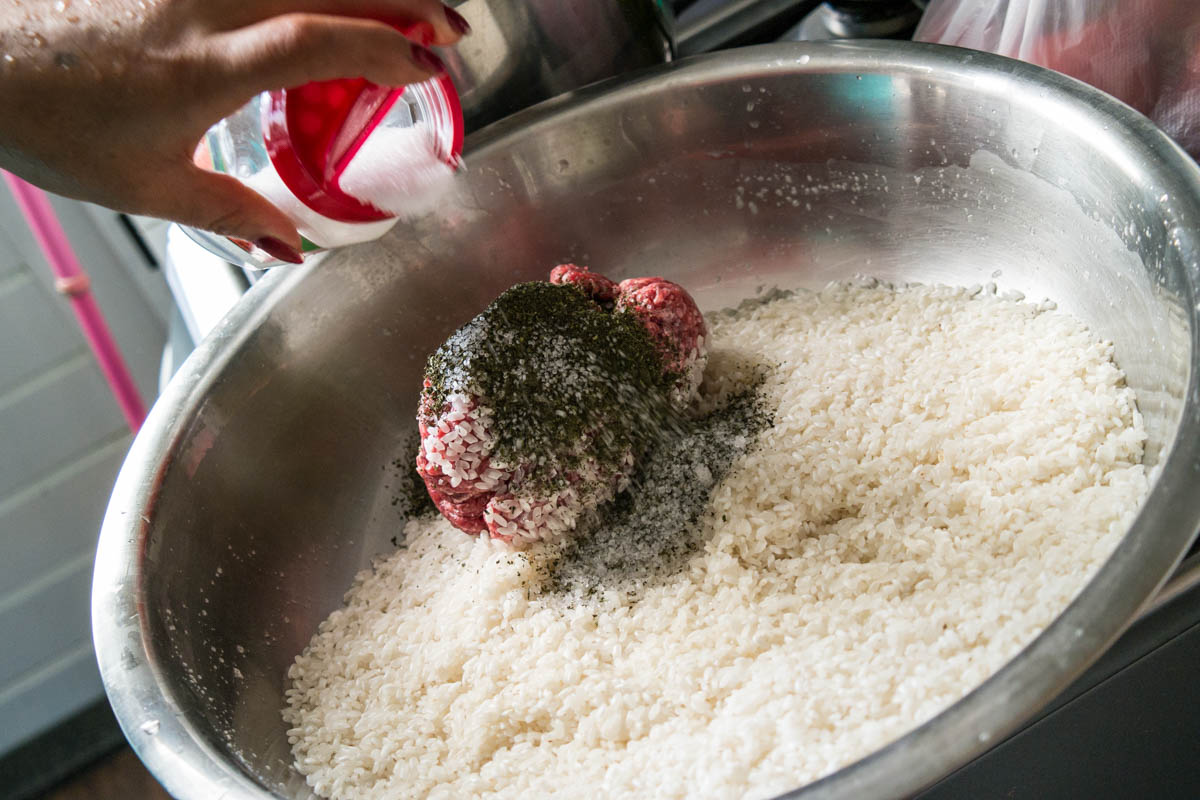 Gevulde druivenbladeren - dolma Gevulde druivenbladeren - dolma