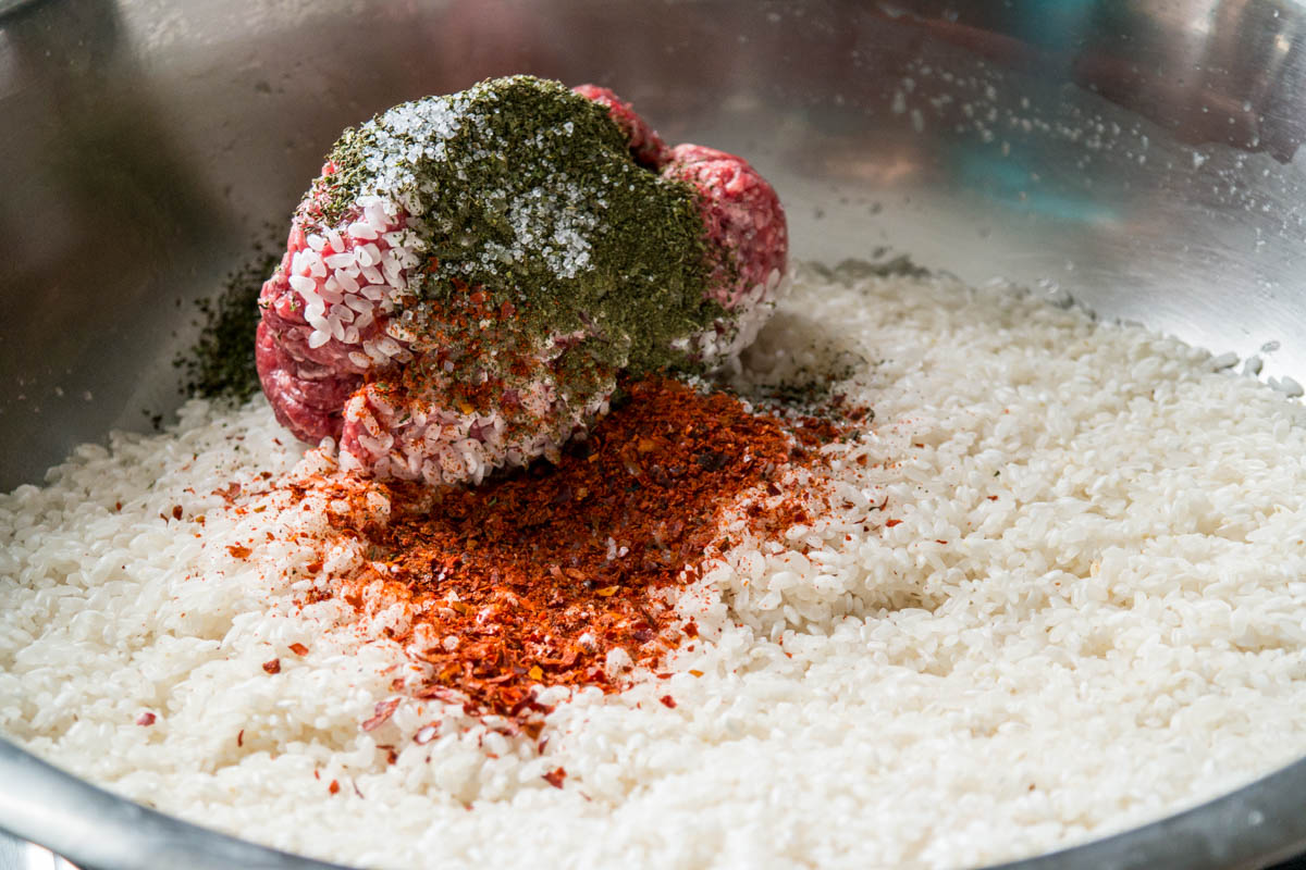 Gevulde druivenbladeren - dolma Gevulde druivenbladeren - dolma