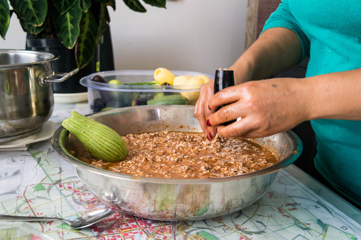 Gevulde druivenbladeren - dolma Gevulde druivenbladeren - dolma