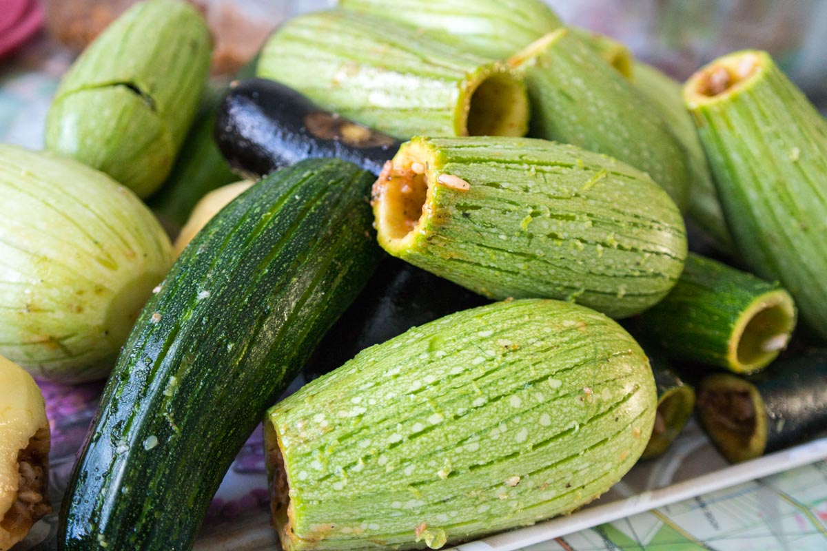 Gevulde druivenbladeren - dolma Gevulde druivenbladeren - dolma